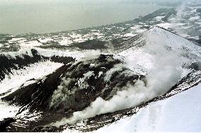 Eruption warning issued for Mt. Usu